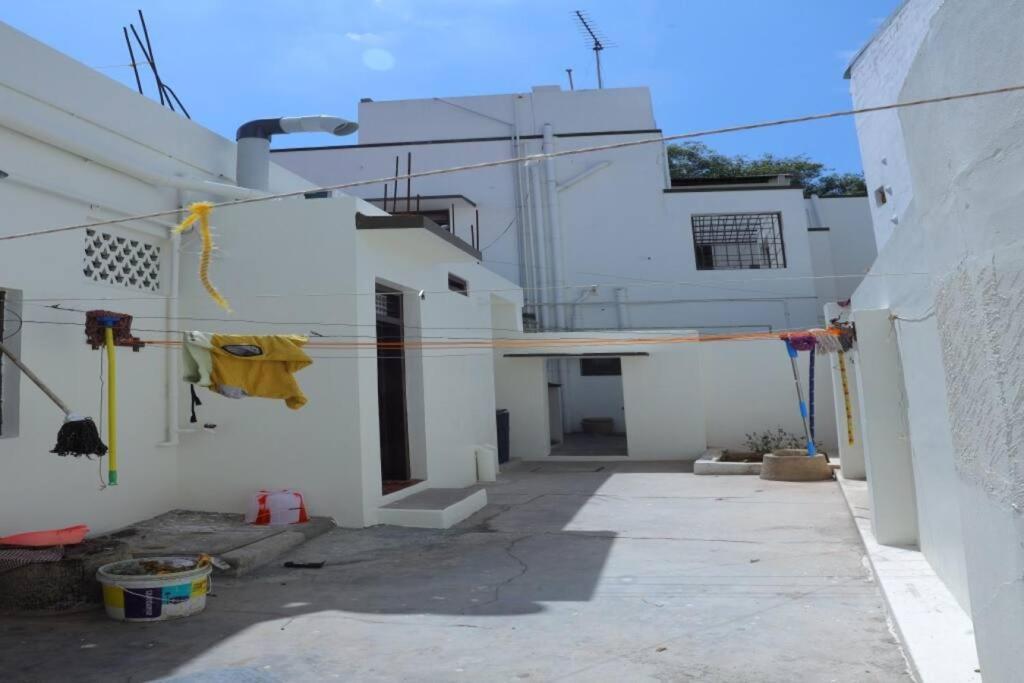 Heritage Home With 3 Bed/3 Bath With Kitchen In A Residential Neighborhood. Madurai Exteriör bild