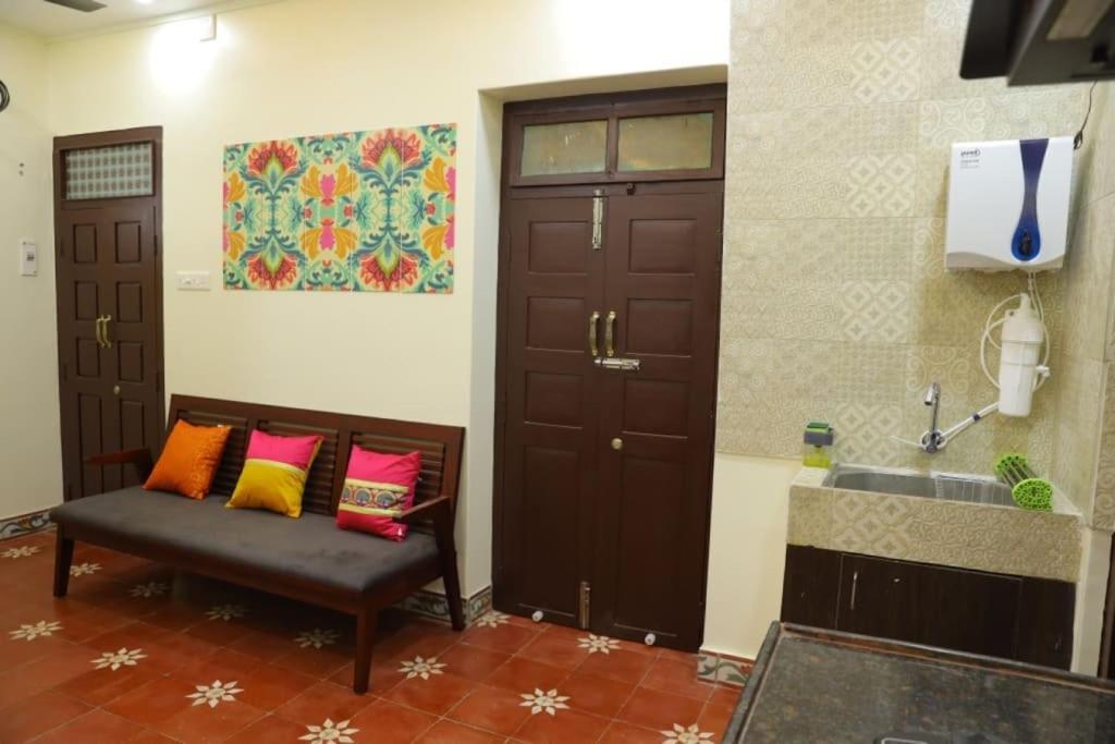 Heritage Home With 3 Bed/3 Bath With Kitchen In A Residential Neighborhood. Madurai Exteriör bild