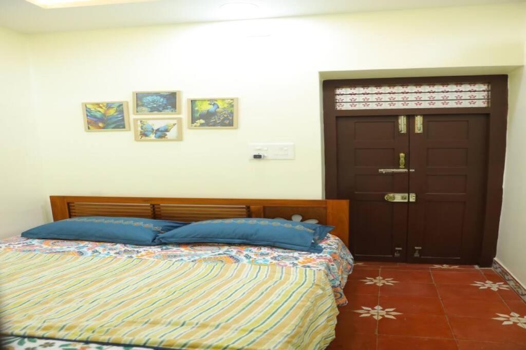 Heritage Home With 3 Bed/3 Bath With Kitchen In A Residential Neighborhood. Madurai Exteriör bild