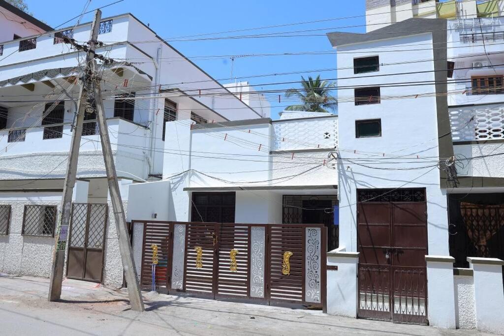 Heritage Home With 3 Bed/3 Bath With Kitchen In A Residential Neighborhood. Madurai Exteriör bild