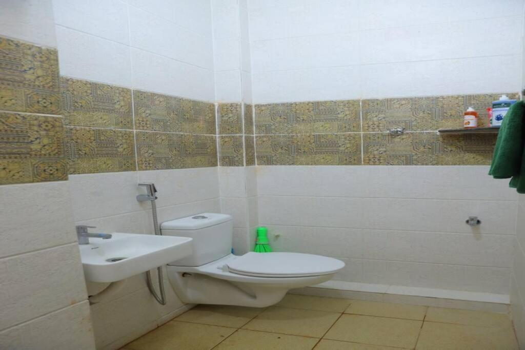 Heritage Home With 3 Bed/3 Bath With Kitchen In A Residential Neighborhood. Madurai Exteriör bild